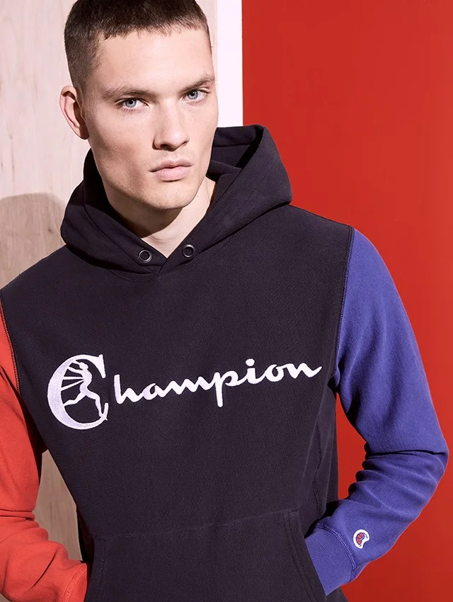 Champion sweater boy sales 2018